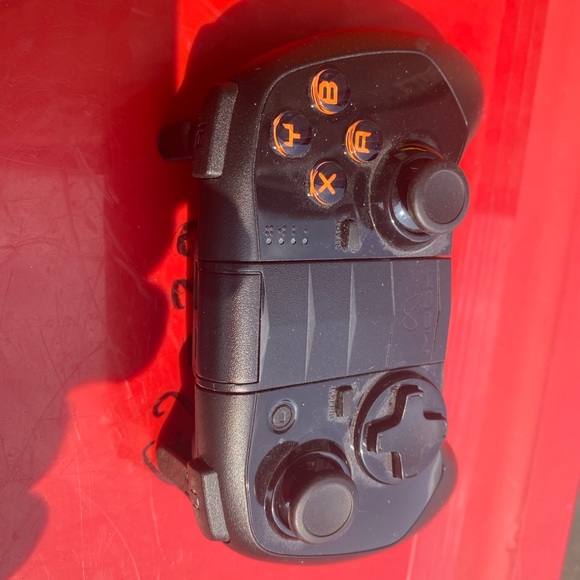 MOGA Controller Model 123252 for Android Smartphones - Picture 3 of 14